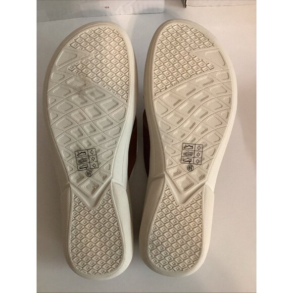 Taryn Rose Tayson Comfort By Design Wedge Sandals Tan Size 8.5 - Picture 5 of 5